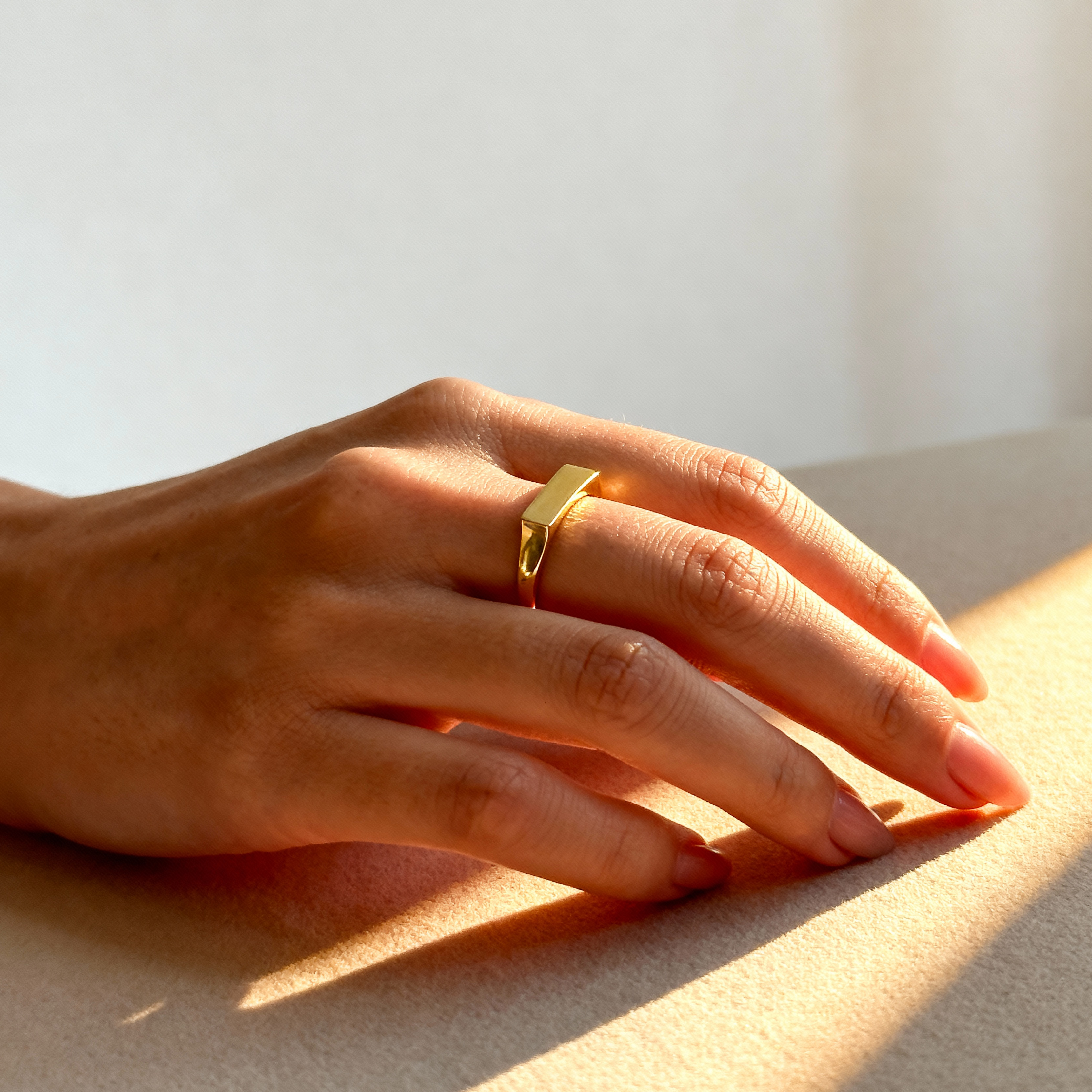 Faith Shining Ring™ – Adjustable 18K Gold & Silver Light-Sculpting Ring That Reveals His Word in Light | Premium Christian Jewelry Gift | One Size (US 4–11.5)