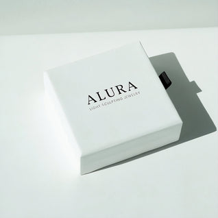 Alura Love Projecting Rings