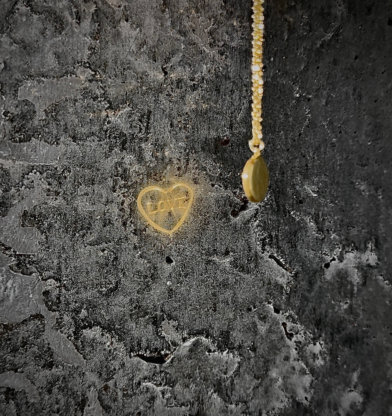 The Glory Necklace